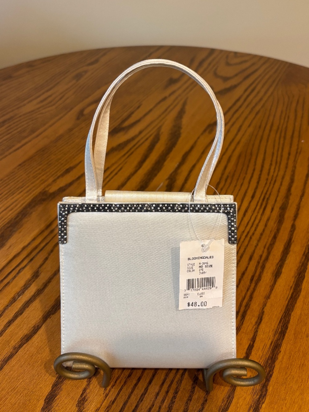 NWT Bloomingdales Ivory Satin Evening Purse